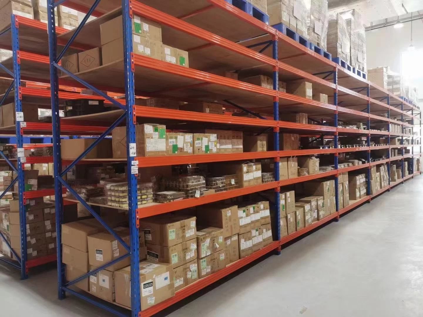 Mezzanine floor and mezzanine shelf main product